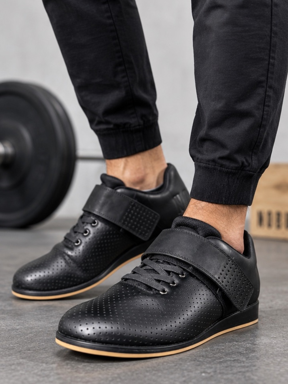 NOBULL Leather Lifter Men’s 11 Black Gum Weightlifting Shoes Olympic CrossFit
